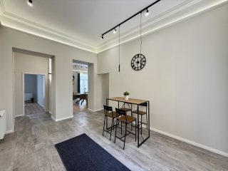 Eladó 122 m²-estársasházi lakás VIII. Kerület (Palotanegyed) , Rákóczi út: 189'000'000 Ft