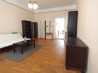 Eladó 47 m²-estársasházi lakás VIII. Kerület (Palotanegyed) , Szentkirályi utca: 68'900'000 Ft