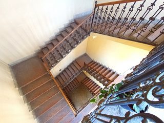 Eladó 47 m²-estársasházi lakás VIII. Kerület (Palotanegyed) , Szentkirályi utca: 68'900'000 Ft