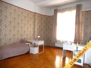 Eladó 111 m²-estársasházi lakás VIII. Kerület (Palotanegyed) , Vas utca: 142'800'000 Ft