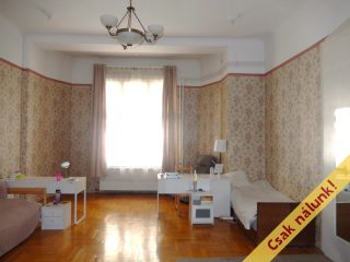 Eladó 111 m²-estársasházi lakás VIII. Kerület (Palotanegyed) , Vas utca: 142'800'000 Ft