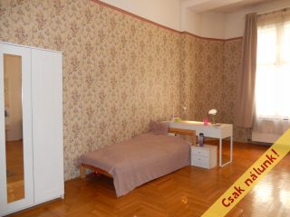 Eladó 111 m²-estársasházi lakás VIII. Kerület (Palotanegyed) , Vas utca: 142'800'000 Ft