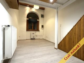 Eladó 27 m²-estársasházi lakás VIII. Kerület (Századosnegyed) , Hungária körút: 35'100'000 Ft