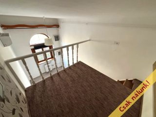 Eladó 27 m²-estársasházi lakás VIII. Kerület (Századosnegyed) , Hungária körút: 35'100'000 Ft