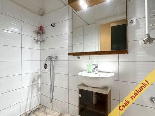 Eladó 27 m²-estársasházi lakás VIII. Kerület (Századosnegyed) , Hungária körút: 35'100'000 Ft