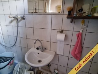 Eladó 25 m²-estársasházi lakás VIII. Kerület (Századosnegyed) , Hungária körút: 34'900'000 Ft