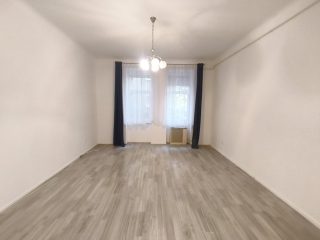 Eladó 50 m²-estársasházi lakás VIII. Kerület (Századosnegyed) , Stadionok melletti utca: 64'900'000 Ft