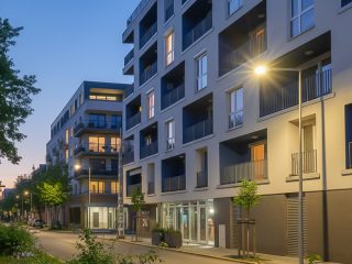 Eladó 49 m²-estársasházi lakás VIII. Kerület (Századosnegyed) , Százados út: 90'880'000 Ft