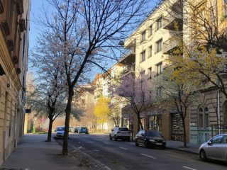 Eladó 52 m²-estársasházi lakás VIII. Kerület (Századosnegyed) , Százados út: 90'030'000 Ft