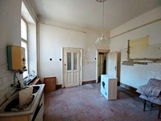 Eladó 202 m²-escsaládi ház VIII. Kerület (Tisztviselő telep) , Bíró Lajos utca: 269'000'000 Ft