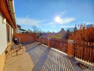 Eladó 202 m²-escsaládi ház VIII. Kerület (Tisztviselő telep) , Bíró Lajos utca: 269'000'000 Ft