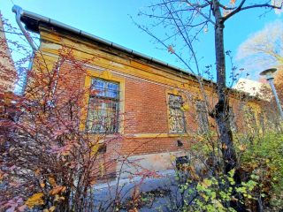 Eladó 202 m²-escsaládi ház VIII. Kerület (Tisztviselő telep) , Bíró Lajos utca: 269'000'000 Ft