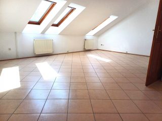 Kiadó 330 m²-esikerház VIII. Kerület (Tisztviselő telep) , Bíró Lajos utca: 900'000 Ft