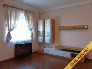 Eladó 33 m²-estársasházi lakás X. Kerület (Felsőrákos) , Hatház utca: 48'500'000 Ft