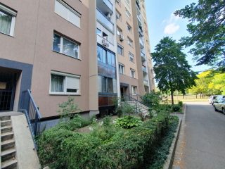 Eladó 71 m²-estársasházi lakás X. Kerület (Gyakorló lakótelep) , Gyakorló utcai lakótelep: 71'000'000 Ft