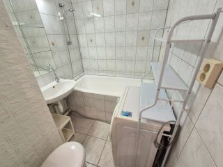 Kiadó 28 m²-estársasházi lakás X. Kerület (Gyakorló lakótelep) , Örs vezér tere, M2 közeli, Gyakorló utca: 170'000 Ft