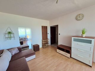 Kiadó 28 m²-estársasházi lakás X. Kerület (Gyakorló lakótelep) , Örs vezér tere, M2 közeli, Gyakorló utca: 170'000 Ft