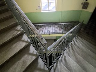 Eladó 54 m²-estársasházi lakás X. Kerület (Gyárdülő) , Üllői út: 58'000'000 Ft