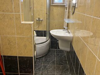 Kiadó 42 m²-estársasházi lakás X. Kerület (József A. ltp. közelében) , Zágrábi utca: 180'000 Ft