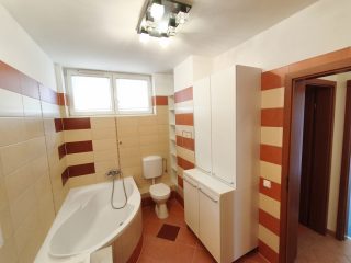 Eladó 109 m²-estársasházi lakás X. Kerület (Kőbánya) , Tara lakópark: 165'000'000 Ft