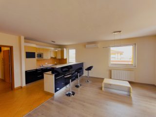 Eladó 109 m²-estársasházi lakás X. Kerület (Kőbánya) , Tara lakópark: 165'000'000 Ft