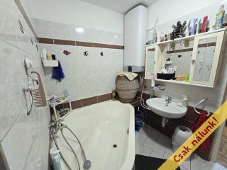 Eladó 99 m²-estársasházi lakás X. Kerület (Óhegy) , Gergely utca: 108'000'000 Ft