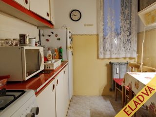 Eladó 56 m²-estársasházi lakás X. Kerület (Óhegy-Kertváros) , Vörösdinka utca: 60'000'000 Ft