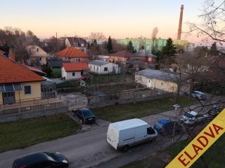 Eladó 56 m²-estársasházi lakás X. Kerület (Óhegy-Kertváros) , Vörösdinka utca: 60'000'000 Ft