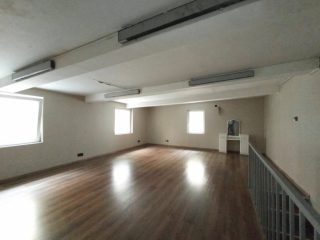 Eladó 120 m²-estársasházi lakás X. Kerület (Óhegy) , Martinovics térnél utca: 68'000'000 Ft