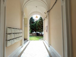 Eladó 120 m²-estársasházi lakás X. Kerület (Óhegy) , Martinovics térnél utca: 68'000'000 Ft