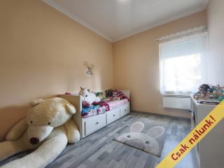 Eladó 94 m²-estársasházi lakás X. Kerület (Óhegy közelében) , Szlávy utca: 94'900'000 Ft