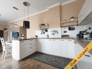 Eladó 94 m²-estársasházi lakás X. Kerület (Óhegy közelében) , Szlávy utca: 94'900'000 Ft
