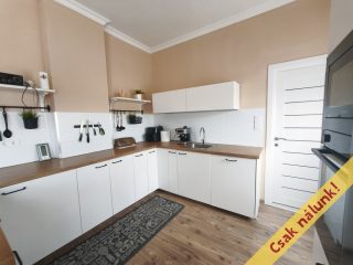 Eladó 94 m²-estársasházi lakás X. Kerület (Óhegy közelében) , Szlávy utca: 94'900'000 Ft