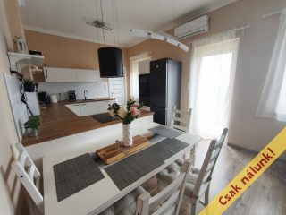 Eladó 94 m²-estársasházi lakás X. Kerület (Óhegy közelében) , Szlávy utca: 94'900'000 Ft