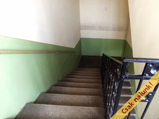 Eladó 48 m²-estársasházi lakás X. Kerület (Újhegy) , Gyömrői út: 43'000'000 Ft