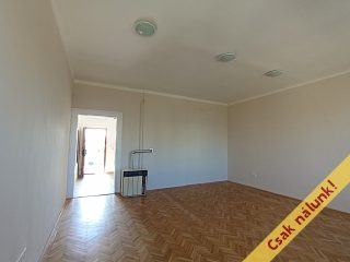 Eladó 48 m²-estársasházi lakás X. Kerület (Újhegy) , Gyömrői út: 43'000'000 Ft