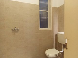 Kiadó 48 m²-estársasházi lakás X. Kerület (Újhegy) , Gyömrői út: 180'000 Ft