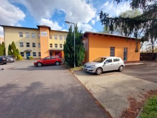 Eladó 1716 m²-esegyéb üzlethelyiség X. Kerület (Újhegy) , Újhegy: 779'000'000 Ft