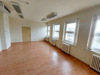 Eladó 1716 m²-esegyéb üzlethelyiség X. Kerület (Újhegy) , Újhegy: 779'000'000 Ft