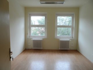 Eladó 1716 m²-esegyéb üzlethelyiség X. Kerület (Újhegy) , Újhegy: 779'000'000 Ft