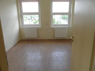 Eladó 1716 m²-esegyéb üzlethelyiség X. Kerület (Újhegy) , Újhegy: 779'000'000 Ft