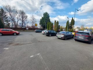 Eladó 1716 m²-esegyéb üzlethelyiség X. Kerület (Újhegy) , Újhegy: 779'000'000 Ft