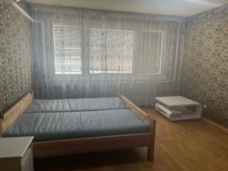 Kiadó 68 m²-estársasházi lakás X. Kerület (Újhegy ltp) , Gőzmozdony u utca: 250'000 Ft