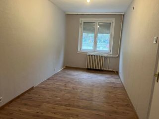 Kiadó 68 m²-estársasházi lakás X. Kerület (Újhegy ltp) , Gőzmozdony utca: 300'000 Ft
