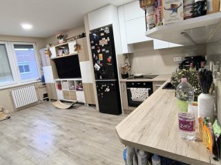 Eladó 68 m²-estársasházi lakás X. Kerület (Újhegyi ltp.) , Kővágó utca: 83'500'000 Ft