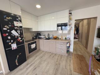 Eladó 68 m²-estársasházi lakás X. Kerület (Újhegyi ltp.) , Kővágó utca: 83'500'000 Ft
