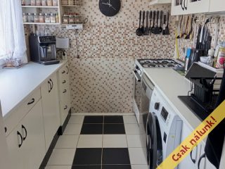 Eladó 68 m²-estársasházi lakás X. Kerület (Újhegyi ltp.) , Szövőszék utca: 75'900'000 Ft