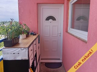 Eladó 68 m²-estársasházi lakás X. Kerület (Újhegyi ltp.) , Szövőszék utca: 75'900'000 Ft