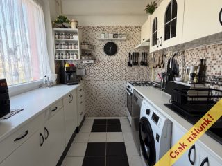 Eladó 68 m²-estársasházi lakás X. Kerület (Újhegyi ltp.) , Szövőszék utca: 74'900'000 Ft