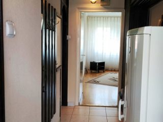 Kiadó 49 m²-estársasházi lakás X. Kerület (Újhegyi ltp.) , Szövőszék utca: 190'000 Ft